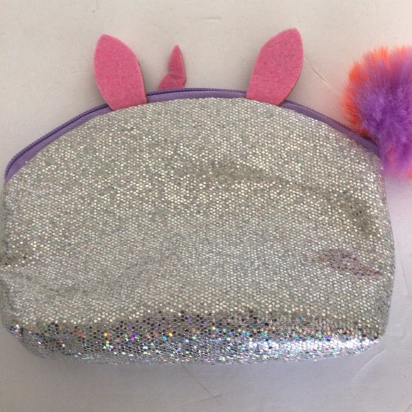 CLAIRES SPARKLY UNICORN GLITTER POUCH - Picture 5 of 6